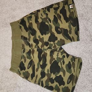 Bape 1st camo sweat shorts